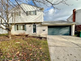 23116 Purdue Avenue Farmington Hills, MI 48336