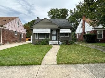 18476 Oakfield Street Detroit, MI 48235