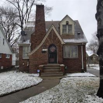 12115 Pinehurst Street Detroit, MI 48204