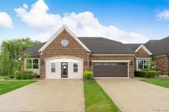 21172 Lilac Lane 158 Clinton Township, MI 48036