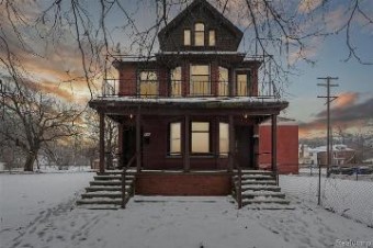 355 Rosedale Detroit, MI 48202