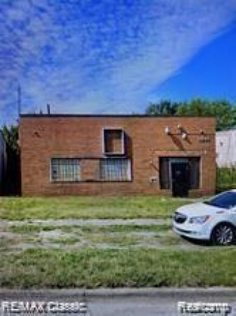 18415 Weaver Street Detroit, MI 48228