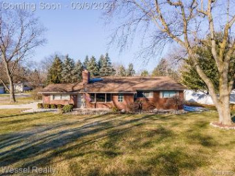 64129 Windsor Drive Washington, MI 48095