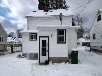 3000 Alfred Avenue Lansing, MI 48906