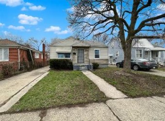 19727 Annott Street Detroit, MI 48205