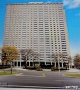 1300 E Lafayette , Unit 712 Street Detroit, MI 48207