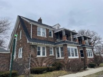 7711 Rangoon Street Detroit, MI 48210