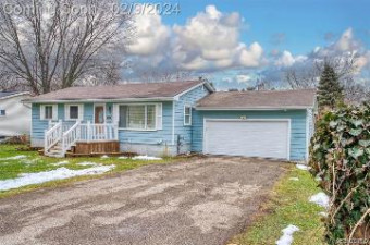 335 Dailey Street Fowlerville, MI 48836