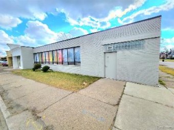 15851 W 7 Mile Road Detroit, MI 48235