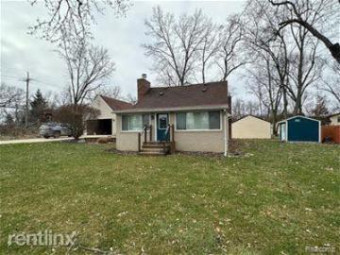 4168 Welland Drive West Bloomfield, MI 48323