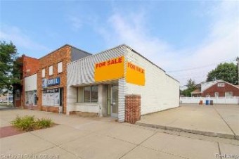 10214 W Warren Avenue Dearborn, MI 48126