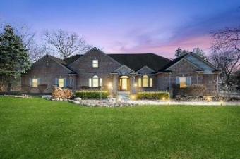 2173 Bonnie Brae Street Rochester Hills, MI 48309