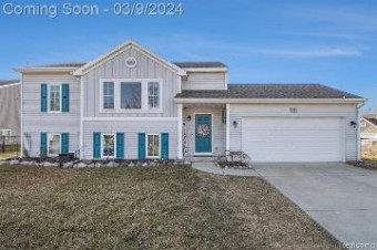 3739 Amber Oaks Drive Howell, MI 48855