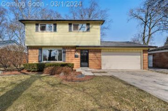 30122 Fink Avenue Farmington Hills, MI 48336