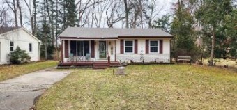 1667 Birchton Street Commerce Township, MI 48382