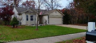 5415 Lockwood Drive Waterford, MI 48329