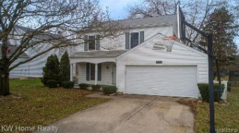 534 Chesley Drive Lansing, MI 48917