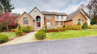 1226 Cedarholm Lane Bloomfield Hills, MI 48302