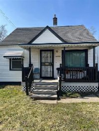 16121 Woodbine Street Detroit, MI 48219