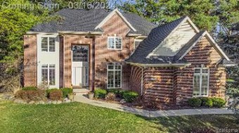 4811 Crooked Stick Brighton, MI 48116