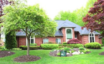 3719 Cedar Brook Drive Rochester Hills, MI 48309