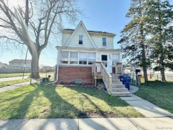 4248 Hazel Avenue Lincoln Park, MI 48146