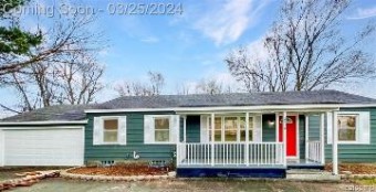 2530 Lee Avenue Utica, MI 48317