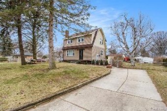 21305 Ontaga Farmington Hills, MI 48336