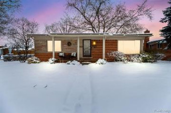 5382 Casmere Avenue Warren, MI 48092