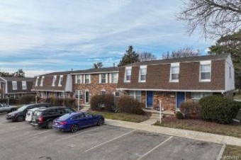 6300 Beechfield Drive Lansing, MI 48911