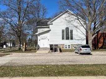 404 N Almont Avenue Imlay City, MI 48444