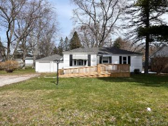 3286 Krafft Road Fort Gratiot, MI 48059