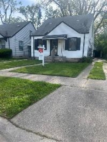 19433 Rutherford Street Detroit, MI 48235