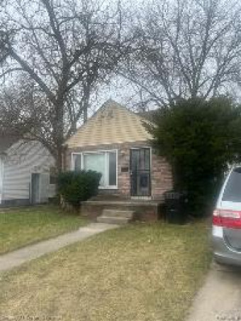 20067 Greenview Avenue Detroit, MI 48219