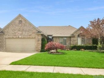 54735 Berryfield Drive Macomb, MI 48042