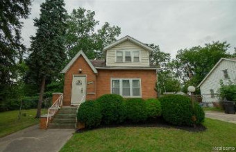 15711 Tracey Street Detroit, MI 48227