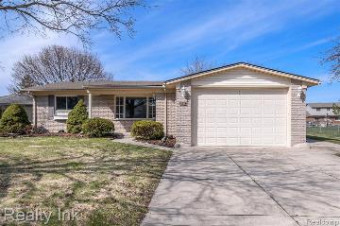 36582 Dardanella Street Livonia, MI 48152