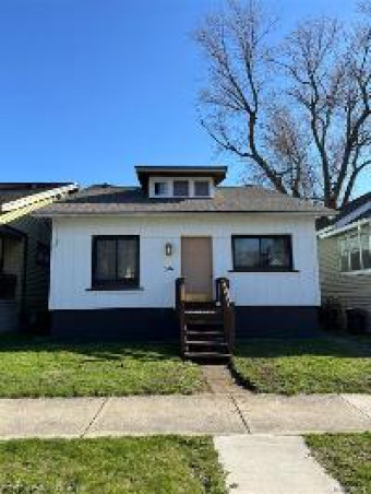 376 E Cambourne Street Ferndale, MI 48220