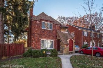 2719 Woodstock Drive Highland Park, MI 48203