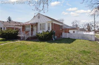 14919 Aster Avenue Allen Park, MI 48101