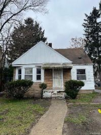 19327 Bradford Street Detroit, MI 48205