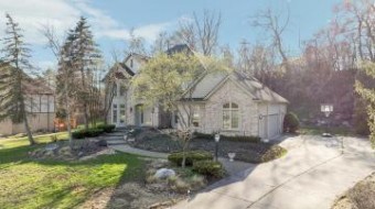 436 Five Gaits Court Bloomfield Hills, MI 48304