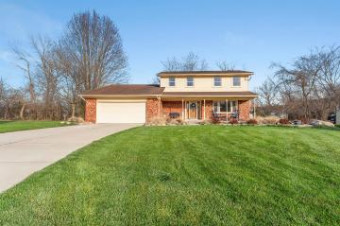 7831 Siding Court Grosse Ile, MI 48138