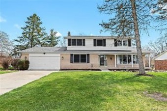 2105 Chalet Drive Rochester Hills, MI 48309