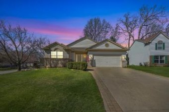 3287 Pin Oak Drive Lake Orion, MI 48359