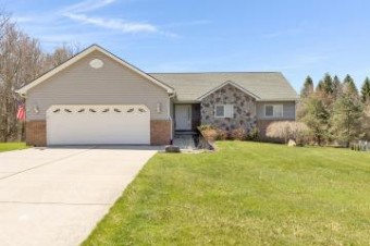 515 Forest Hill Drive Oxford, MI 48371