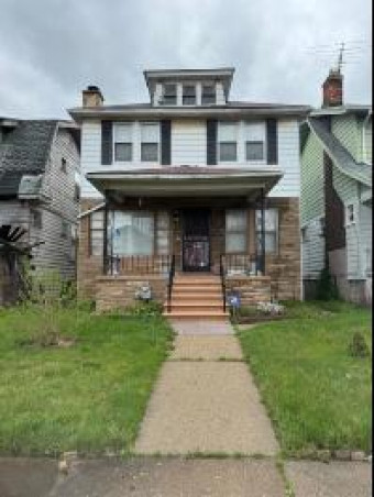 5370 Seebaldt Street Detroit, MI 48204