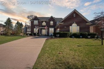 715 Bay Pointe Drive Oxford, MI 48371