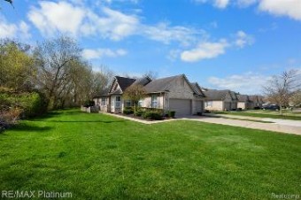 5438 Ivy Court Howell, MI 48843