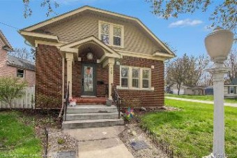 335 W Sibley Street Howell, MI 48843